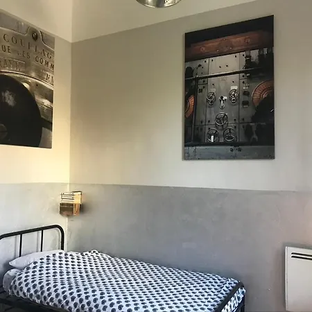 Maison D'Hotes La Bastide Bleue Guest house *